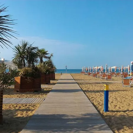 Croce Del Sud Apartman Bibione